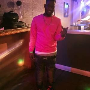 Meet your Posher, Damon